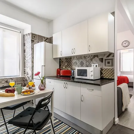 Cozy Flat At Alcantara