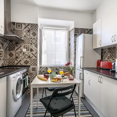 Apartment Cozy Flat At Alcantara